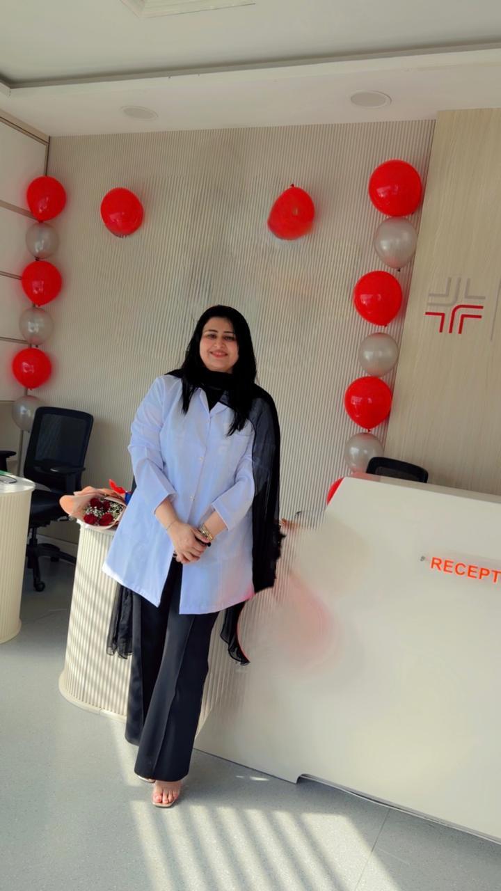 Dr. Bushra Sobia, owner and general physician at Al Taj Alfadhi Clinic, providing clinical care